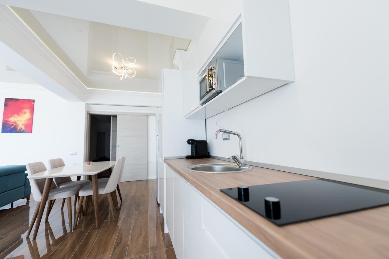 Aparthotel White Tower Mamaia Exterior foto